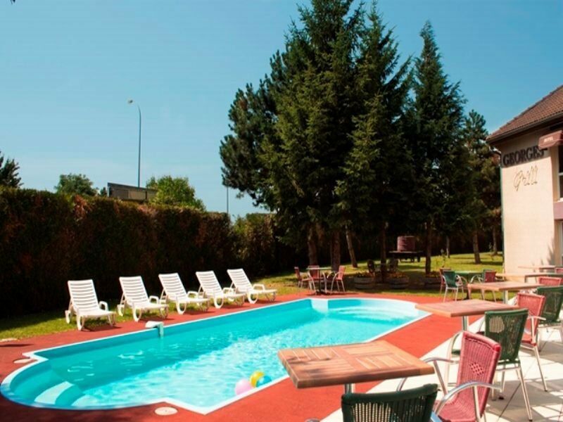 Kyriad Nuits Saint Georges Dijon Sud Exterior foto